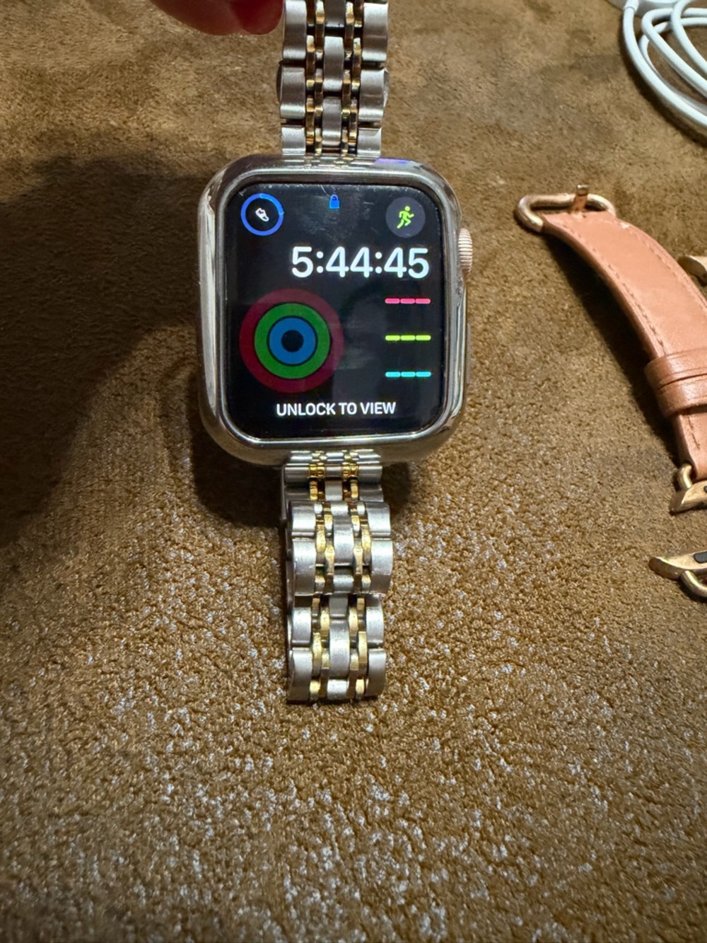 Apple SE Two-Tone Silver and Gold Link Bracelet Smartwatch
